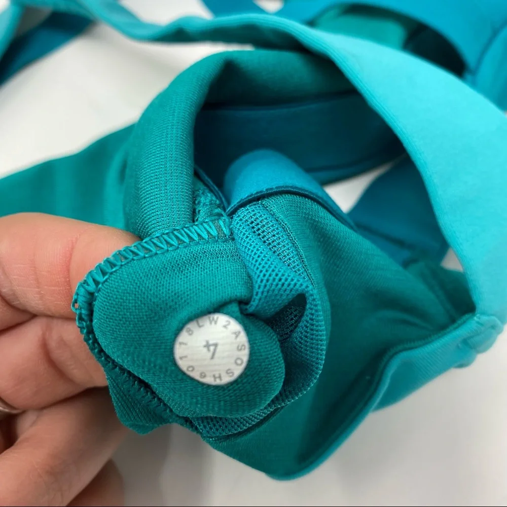 NWOT 🍋 Lululemon Aqua Sweat Times Bra Size 4